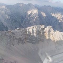 Flugwegposition um 17:07:09: Aufgenommen in der Nähe von Gemeinde Absam, Absam, Österreich in 2476 Meter